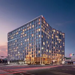 4* ホテル Ramada Encore By Wyndham River